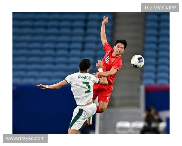 亚运会足球赛最佳球员表现稳健，赛场发挥备受期待