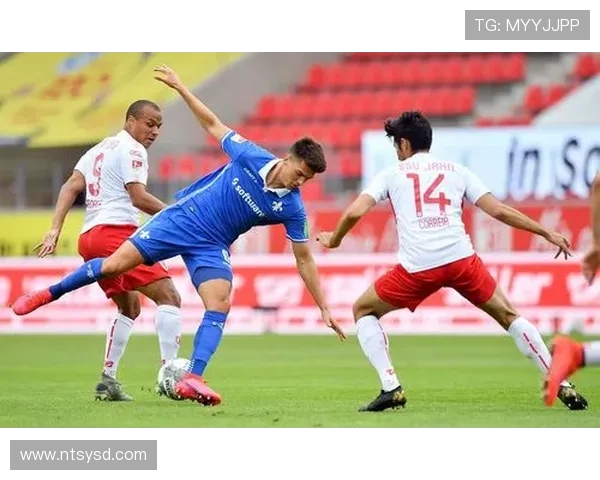 圣埃蒂安防线近期表现稳健,防守稳定性持续提升 圣埃蒂安防线近期表现稳健,防守稳定性持续提升