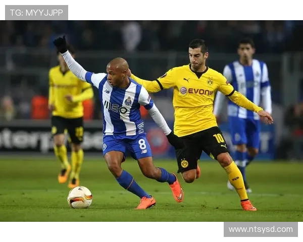 多特防线表现持续不稳,防守漏洞逐步体现