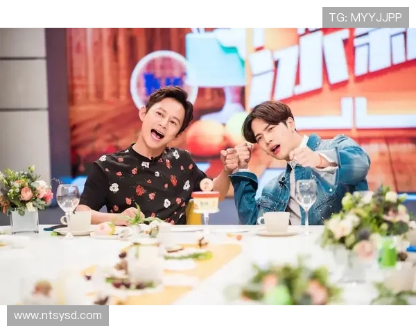 谌利军家的冰箱里塞满蛋白粉，连饮料都喝无糖的